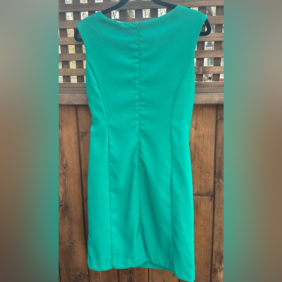 Jessica Green Dress Size 4 - Picture 2 of 13